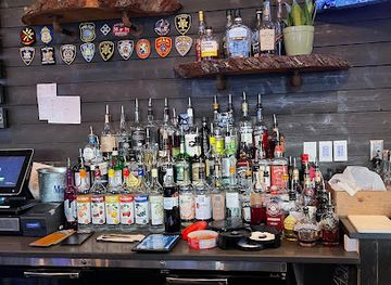 canada/james-bay/bar/the-local