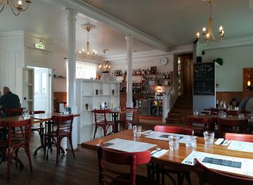 iceland/húsavík/bar/salka-restaurant