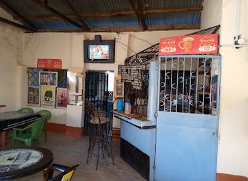 kenya/chyulu-hills/bar/oasis-club