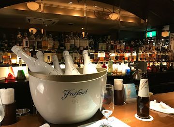 japan/kanazawa/kenrokuen-garden/bar/jigger-bar-st-louis