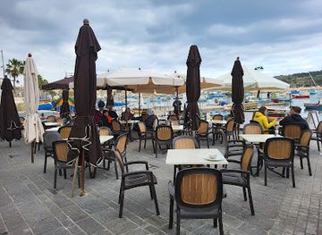 malta/marsaxlokk/bar/carrubia-restaurant-pizzeria