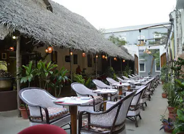 Rendezvous Cafe Restaurant