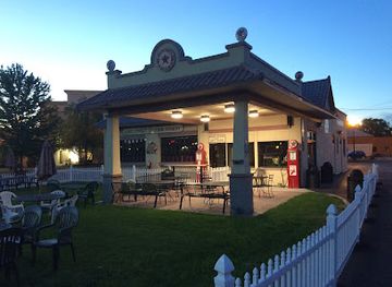 new-york/finger-lakes/bar/lake-street-station