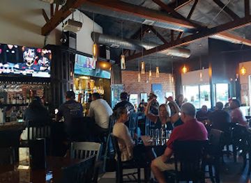 california/bakersfield/bar/18th-street-bar-and-grill