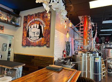 california/lake-tahoe/bar/shedcat-distillery-kitchen