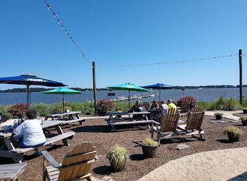 maryland/janes-island-state-park/bar/bull-lips-dock-bar-dock