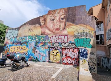 france/marseille/le-panier/bar/la-boule-du-panier