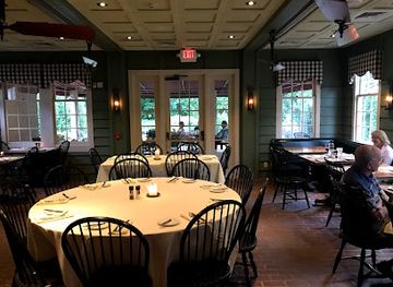 delaware/brandywine-creek-state-park/bar/buckley-s-tavern