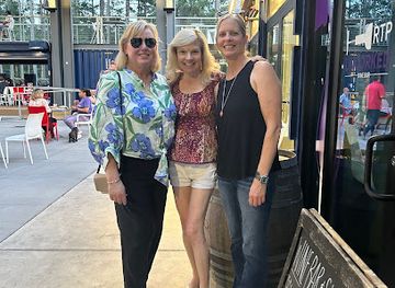 north-carolina/research-triangle/bar/rtp-uncorked