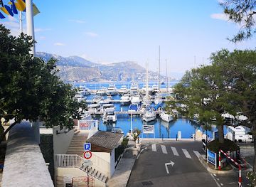 france/french-riviera/bar/bbs-the-wine-bar