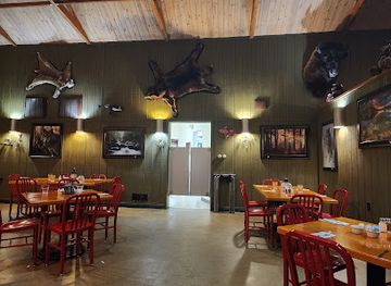 michigan/tahquamenon-falls-state-park/bar/camp-33-inc-tequanamon-upper-falls