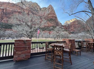 Red Rock Grill