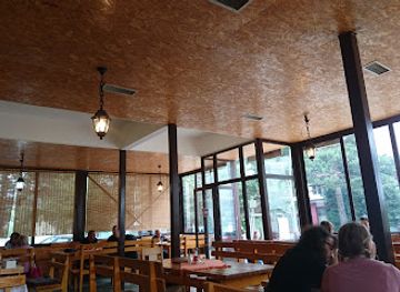 montenegro/durmitor-national-park/bar/konoba-luna