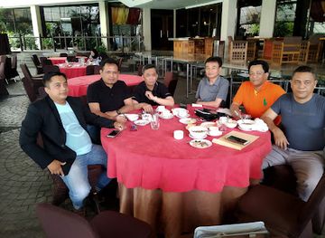 indonesia/west-java/bar/putri-lounge