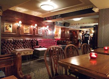 united-kingdom/edinburgh/bar/hoot-the-redeemer