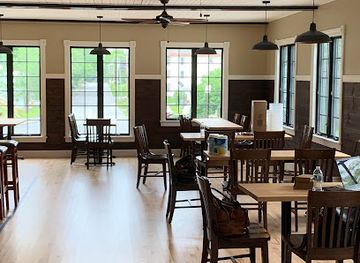 maine/waterville/bar/the-two-cent-pub