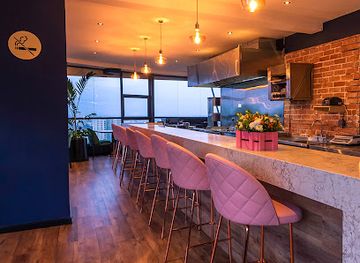 kenya/lake-victoria-basin/bar/fifteen-rooftop