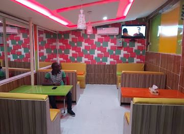 chad/lake-chad/bar/down-town-take-away