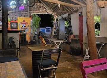 tanzania/ruaha-national-park/bar/che-rock-bar-restaurant