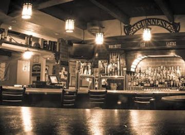 california/stockton/bar/finnegan-s-irish-pub-restaurant