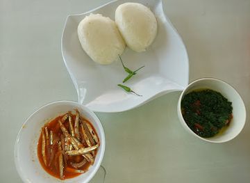 malawi/liwonde-national-park/bar/aunt-love-local-restaurant