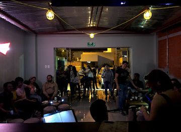 ecuador/manabi-region/bar/hangar-lounge-bar