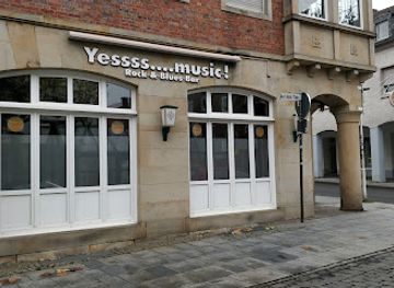 germany/lower-rhine/bar/yessss-music