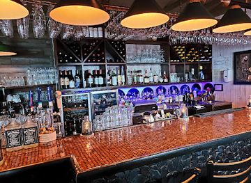 canada/saguenay-lac-saint-jean/bar/la-grange-aux-hiboux