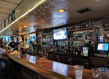 california/campbell/bar/court-s-lounge