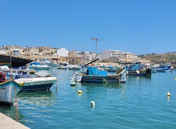 malta/marsaxlokk-fishing-village/bar/il-bukkett-restaurant-marsaxlokk-malta