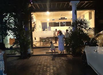 sri-lanka/anuradhapura-district/bar/creston-park