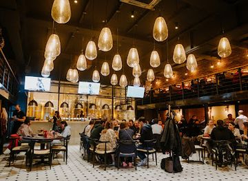 moldova/cricova-winery/bar/lake-house-brewpub