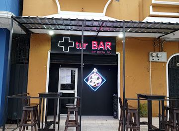 ecuador/guayaquil/parque-historico-guayaquil/bar/tur-bar