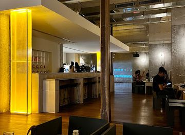 malaysia/george-town/georgetown-city-centre/bar/over-and-above