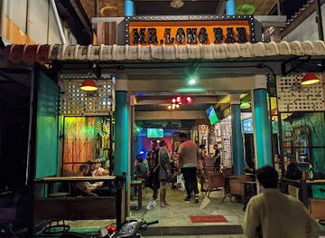 thailand/krabi-province/bar/mr-long-bar