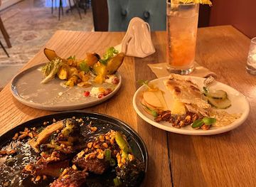 virginia/roanoke/bar/bloom-restaurant-wine-bar