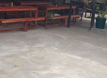 zimbabwe/masvingo/bar/reflections-restaurant