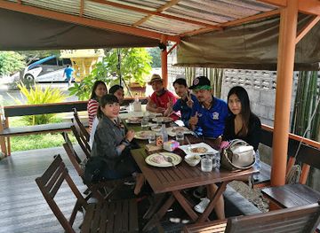 thailand/kanchanaburi/tha-maka/bar/on-the-way-coffee-and-bar-x-chopper