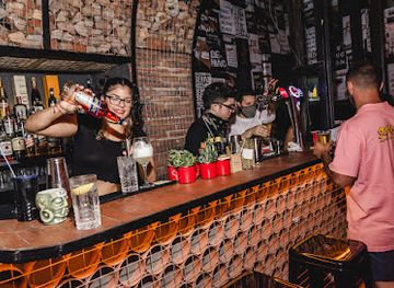argentina/eastern-argentina/bar/behind-bar