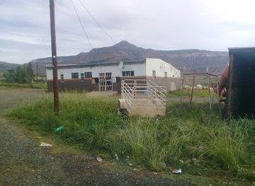 lesotho/quthing/bar/moi-s-tavern-zenande