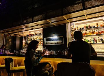 mexico/mexico-city/roma/bar/musak