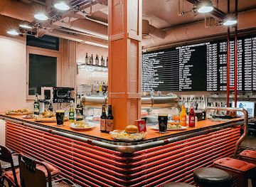 ukraine/kyiv/podil/bar/drunken-monkey