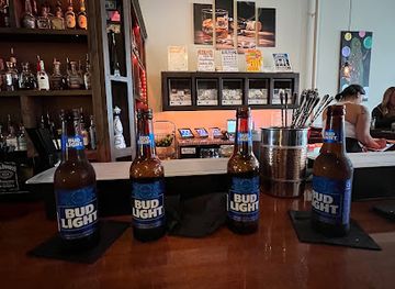 minnesota/mississippi-river/bar/hard-water-lounge