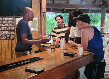 grenada/morne-rouge-beach/bar/rocky-s-beach-bar