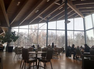 canada/winnipeg/assiniboine-park/bar/park-cafe