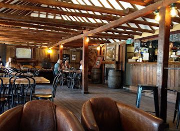 australia/australian-capital-territory/bar/the-old-canberra-inn