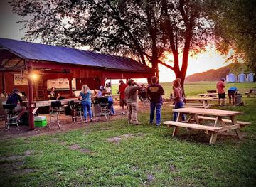 illinois/driftless-area/bar/boondocks