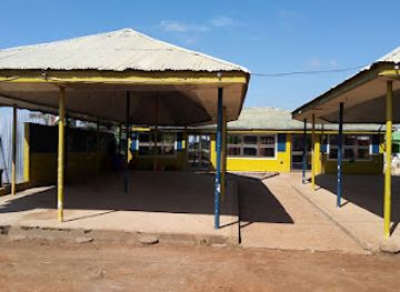 ghana/kumasi/bar/unique-pub