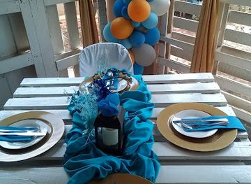 eswatini/lavumisa-border-post/bar/sinos-bouquet-garni-restaurant