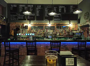 The White Rose Pub
